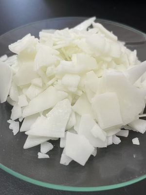 स्थिर बेहेन्ट्रीमोनियम मेथोसल्फेट 50% क्षतिग्रस्त बालों की मरम्मत के लिए